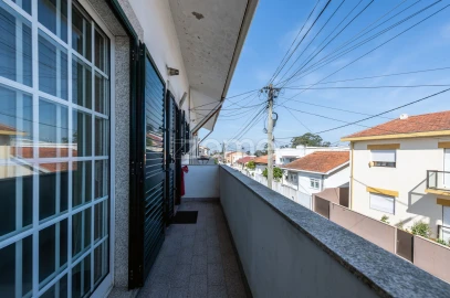 Moradia T2 para Venda em Custóias, Leça do Balio e Guifões