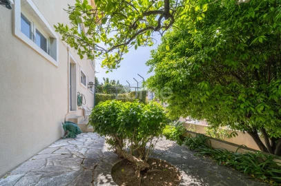 Apartamento T2 para Venda em São Vicente