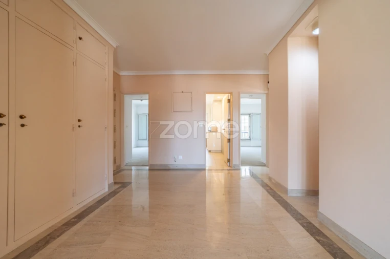 Apartamento T2 para Venda em São Vicente Foto 7