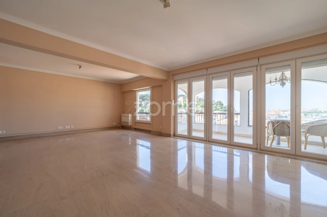 Apartamento T2 para Venda em São Vicente Foto 9