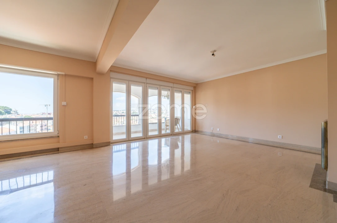 Apartamento T2 para Venda em São Vicente Foto 10