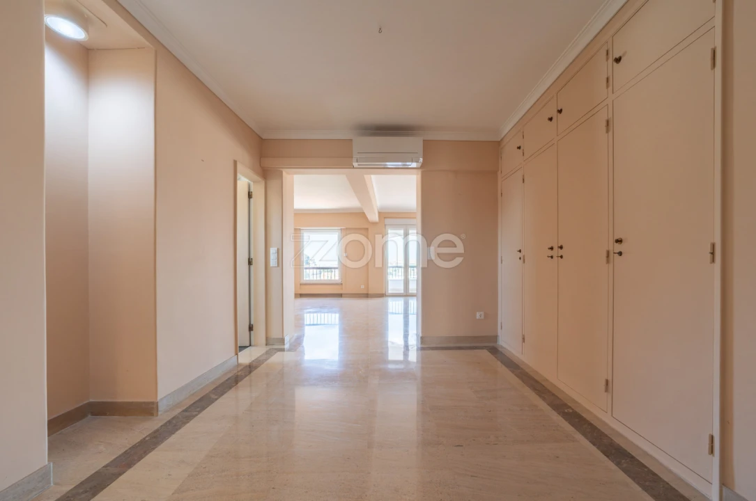 Apartamento T2 para Venda em São Vicente Foto 11