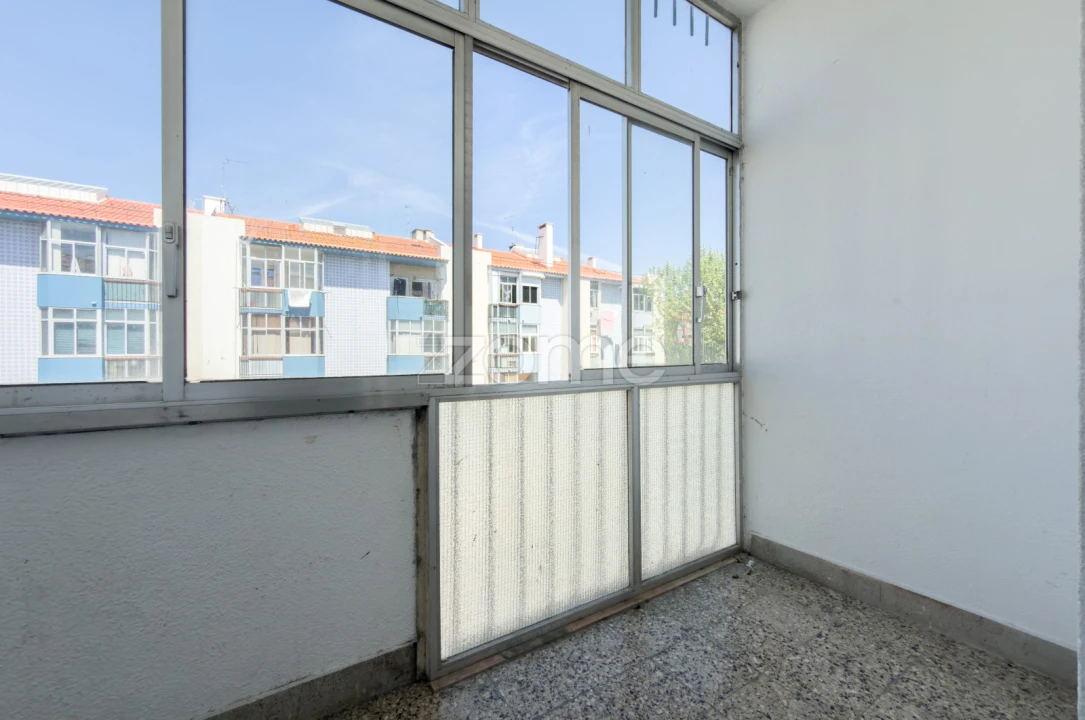 Apartamento T3 para Venda em Águas Livres Foto 15