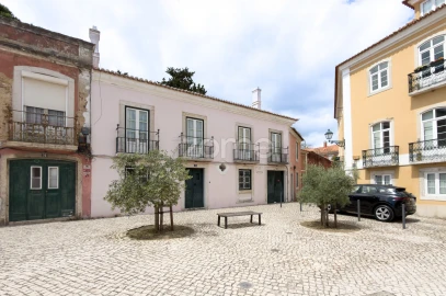 Moradia T6 para Venda em Lumiar