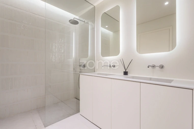 Apartamento T3 para Venda em Quarteira Foto 7