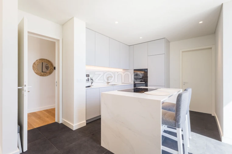 Apartamento T3 para Venda em Quarteira Foto 18