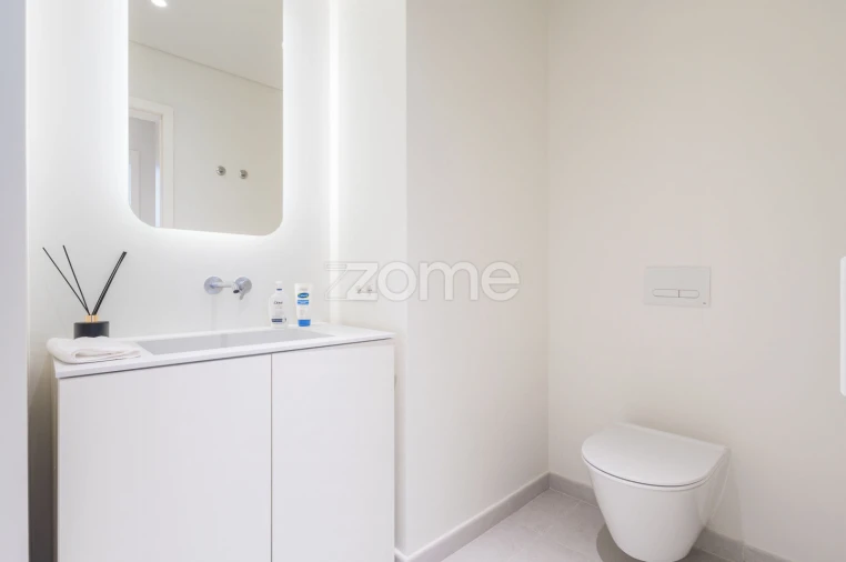 Apartamento T3 para Venda em Quarteira Foto 29