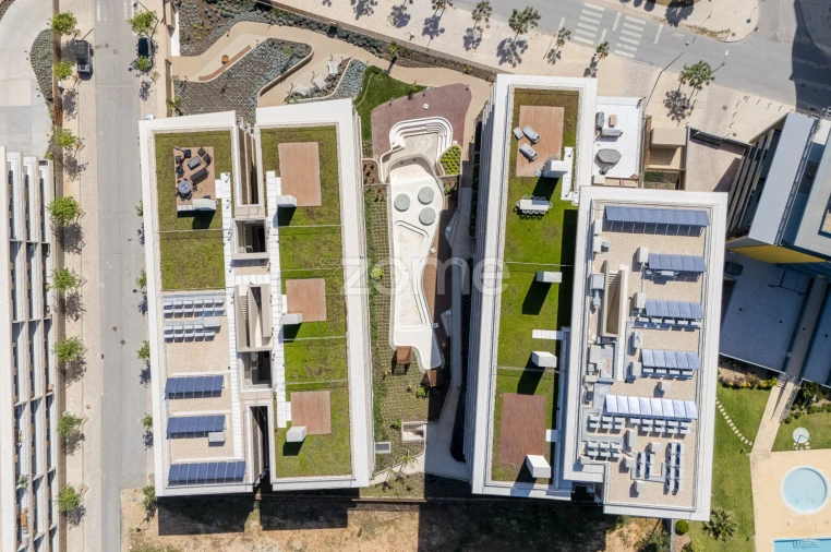 Apartamento T3 para Venda em Quarteira Foto 37