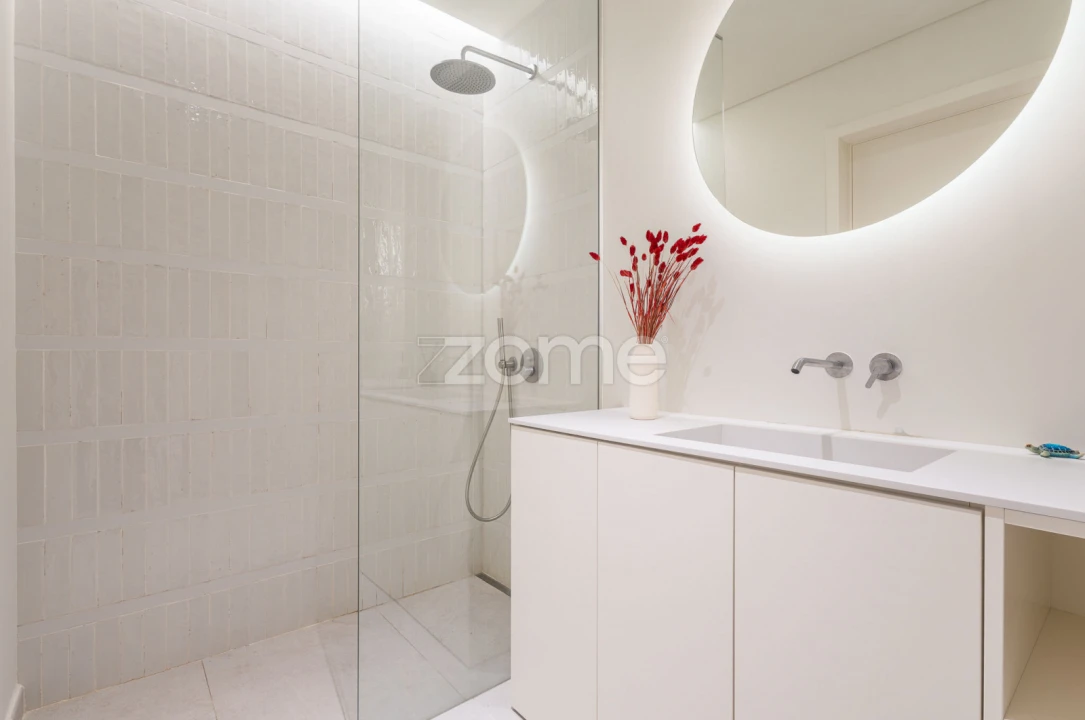 Apartamento T3 para Venda em Quarteira Foto 12