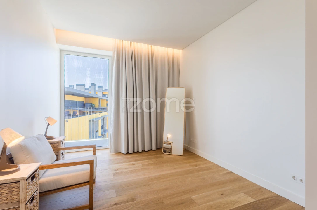 Apartamento T3 para Venda em Quarteira Foto 14