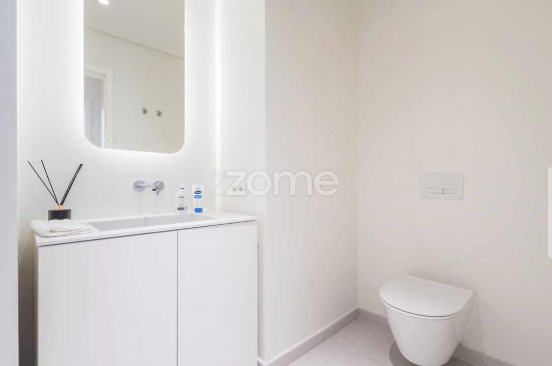 Apartamento T3 para Venda em Quarteira Foto 29