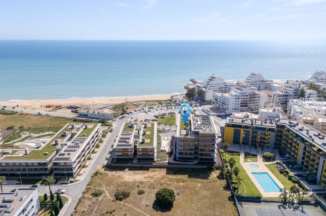 Apartamento T3 para Venda em Quarteira Foto 35