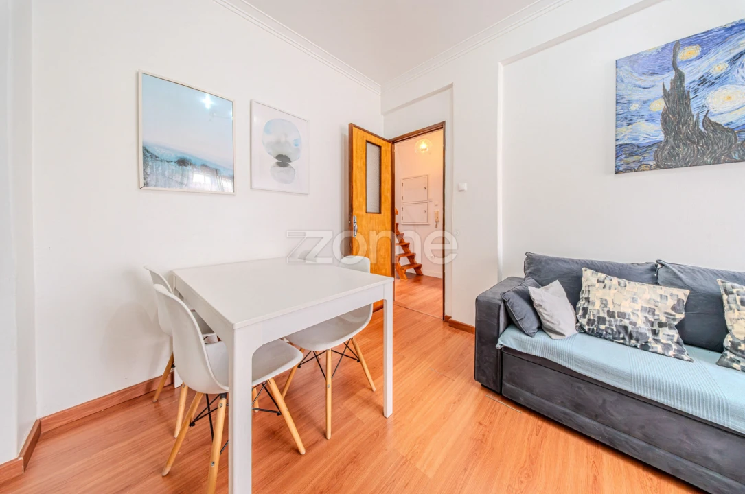 Apartamento T4 para Venda em Águas Livres Foto 5