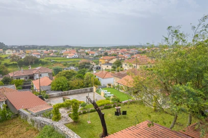 Moradia T3 para Venda em Castelo do Neiva