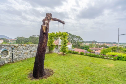 Moradia T3 para Venda em Castelo do Neiva