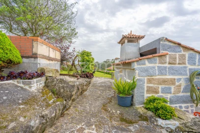 Moradia T3 para Venda em Castelo do Neiva