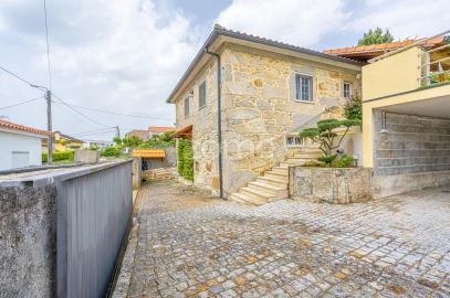Moradia T3 para Venda em Castelo do Neiva