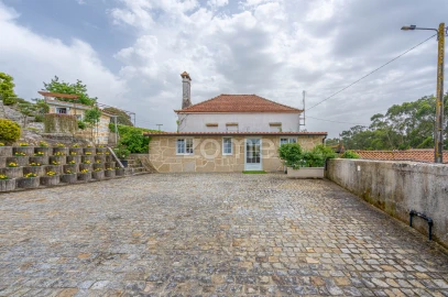 Moradia T3 para Venda em Castelo do Neiva