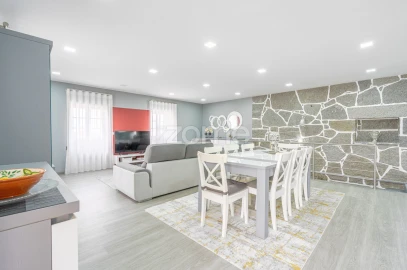 Moradia T3 para Venda em Castelo do Neiva