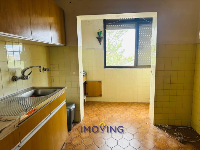 Apartamento T2 para Venda em Barreiro e Lavradio Foto 3