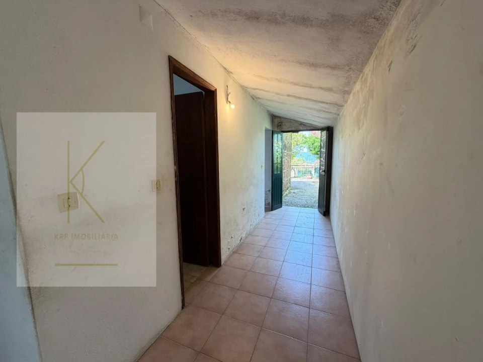 Moradia T2 para Venda em Facha Foto 11