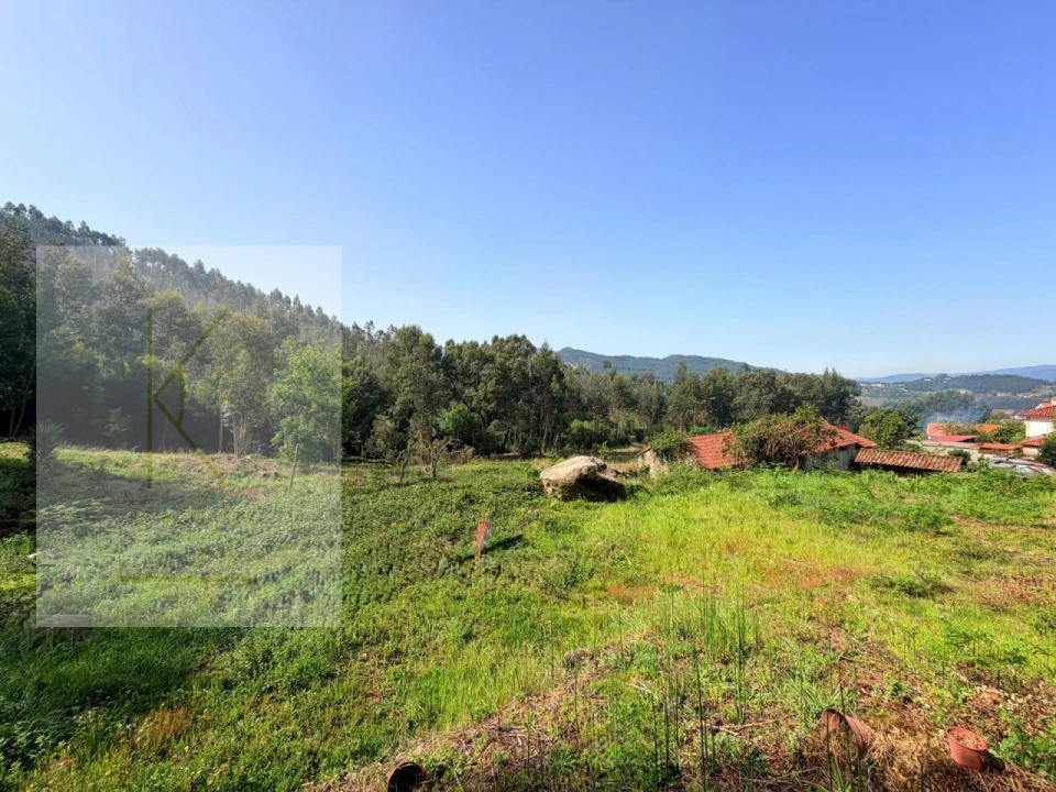 Moradia T2 para Venda em Facha Foto 31