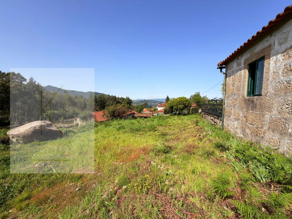 Moradia T2 para Venda em Facha Foto 35