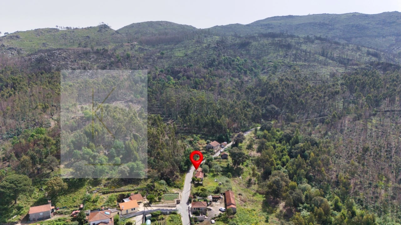 Moradia T2 para Venda em Facha Foto 50