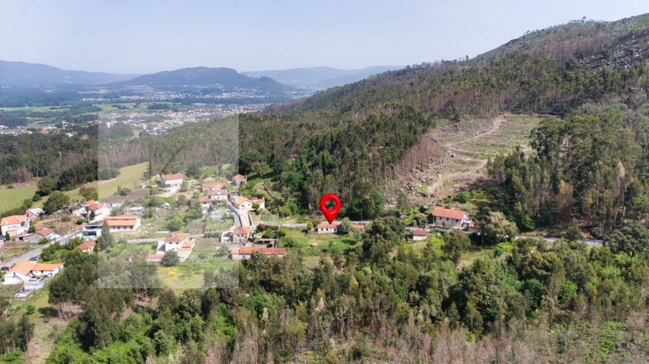 Moradia T2 para Venda em Facha Foto 52