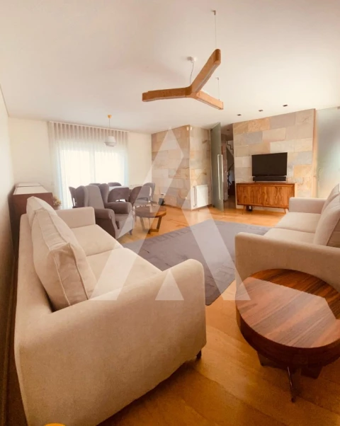 Moradia T4 para Venda em Aradas