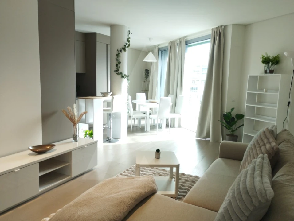 Apartamento T2 para Arrendamento em Marvila Foto 1