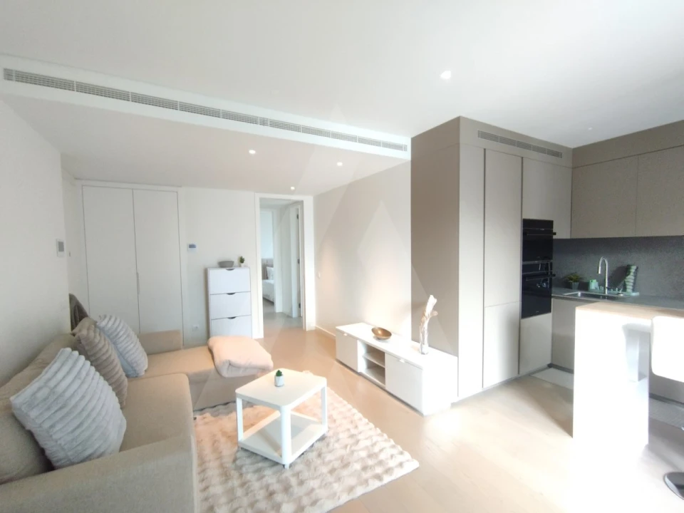 Apartamento T2 para Arrendamento em Marvila Foto 2