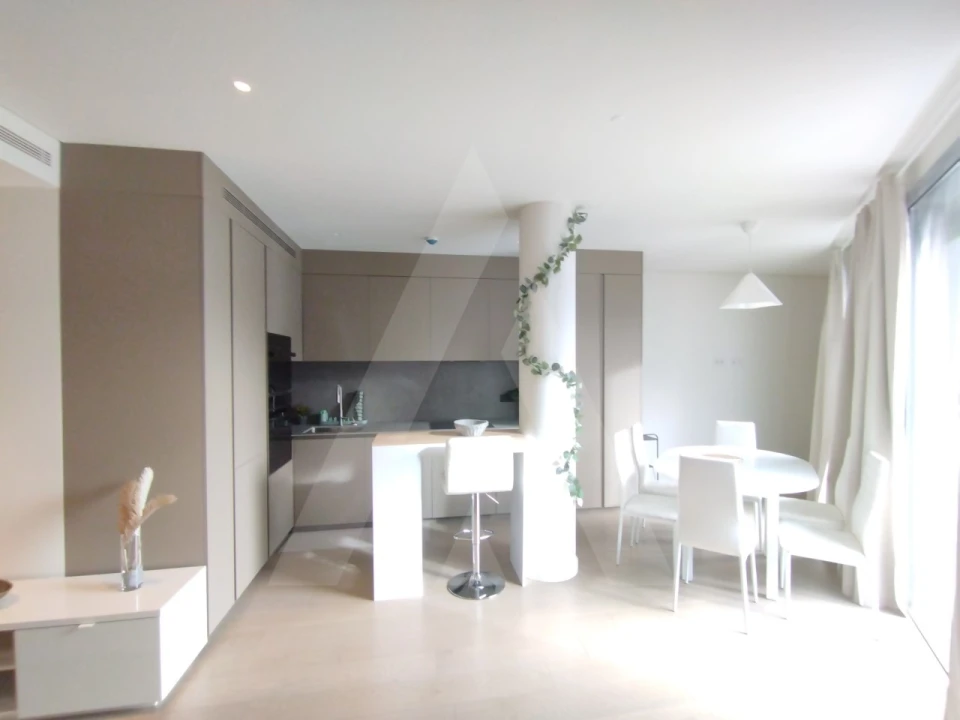 Apartamento T2 para Arrendamento em Marvila Foto 8