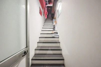 Negócio para Cedência de Quotas em Águeda e Borralha