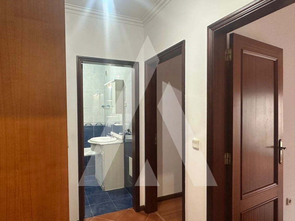 Apartamento T2 para Venda em Oiã Foto 13