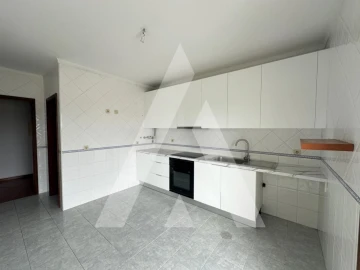 Apartamento T2 para Venda em Oiã