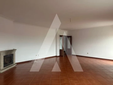 Apartamento T2 para Venda em Oiã