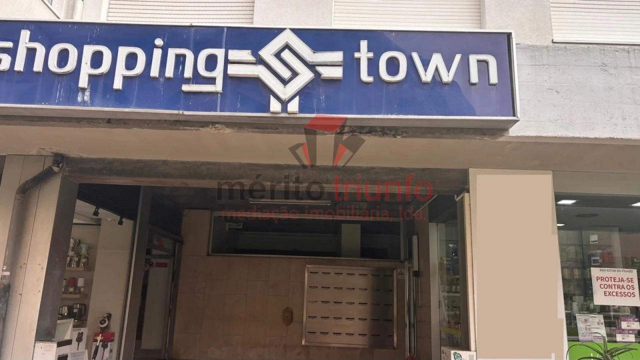 Loja para Venda em Vila Nova de Famalicão e Calendário Foto 4