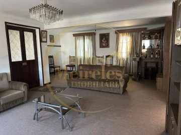 Quinta para Venda em Negreiros e Chavão