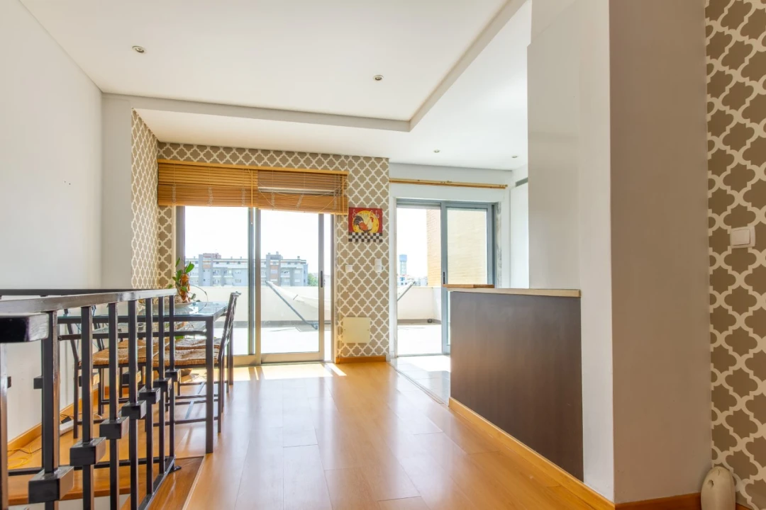 Apartamento T3 para Venda em Seixal, Arrentela e Aldeia de Paio Pires Foto 14