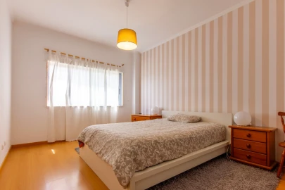 Apartamento T3 para Venda em Seixal, Arrentela e Aldeia de Paio Pires