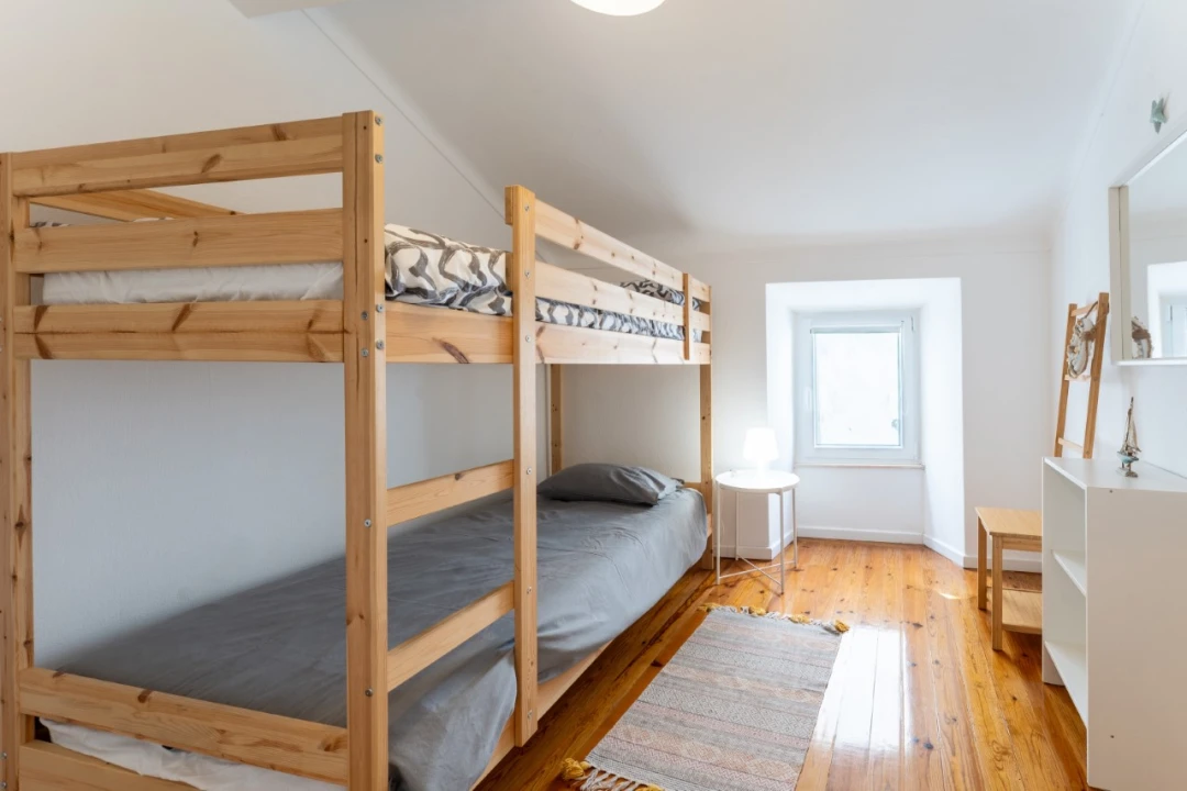 Apartamento T2 para Venda em Nazare Foto 5