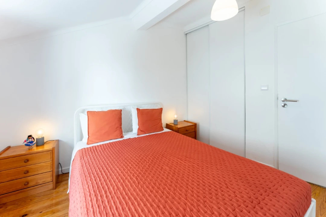 Apartamento T2 para Venda em Nazare Foto 4