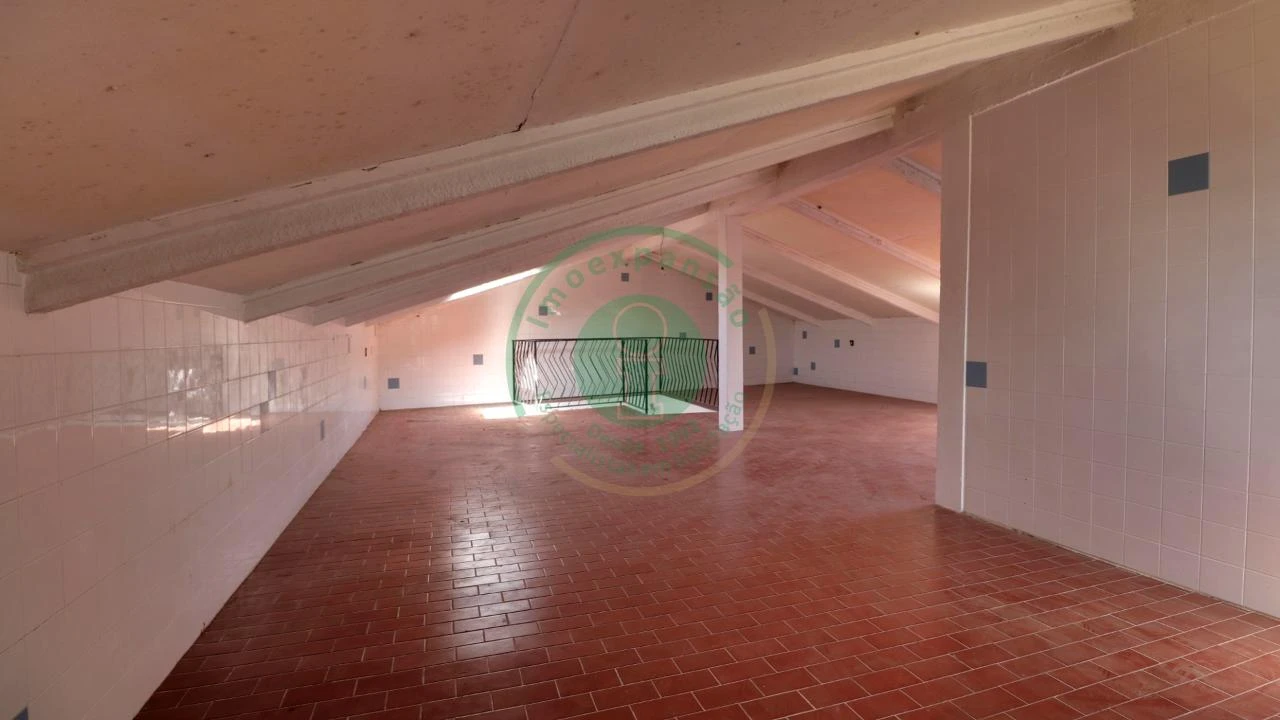 Moradia T5 para Venda em Bom Sucesso Foto 31
