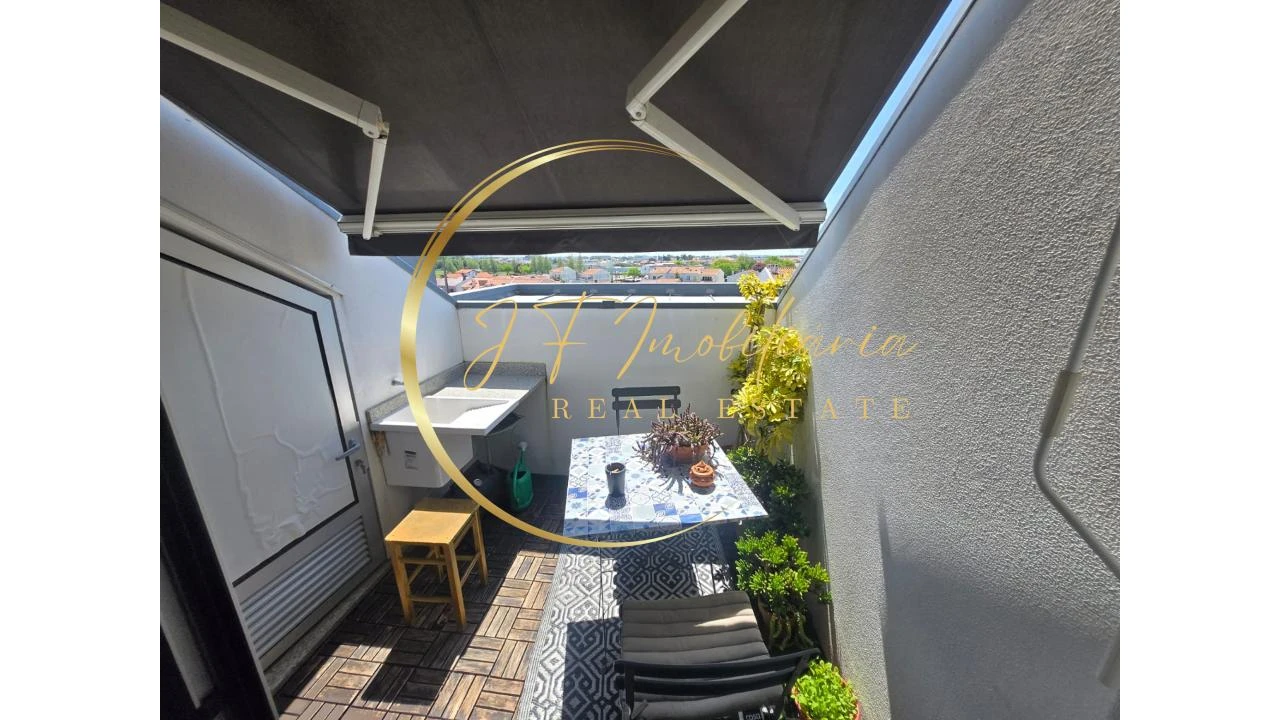 Apartamento T1 para Venda em São Bernardo Foto 8