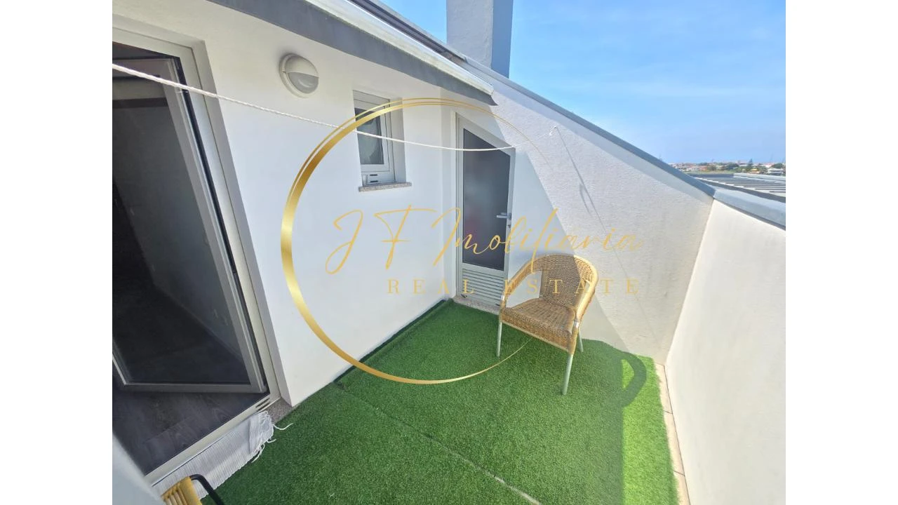 Apartamento T1 para Venda em São Bernardo Foto 17