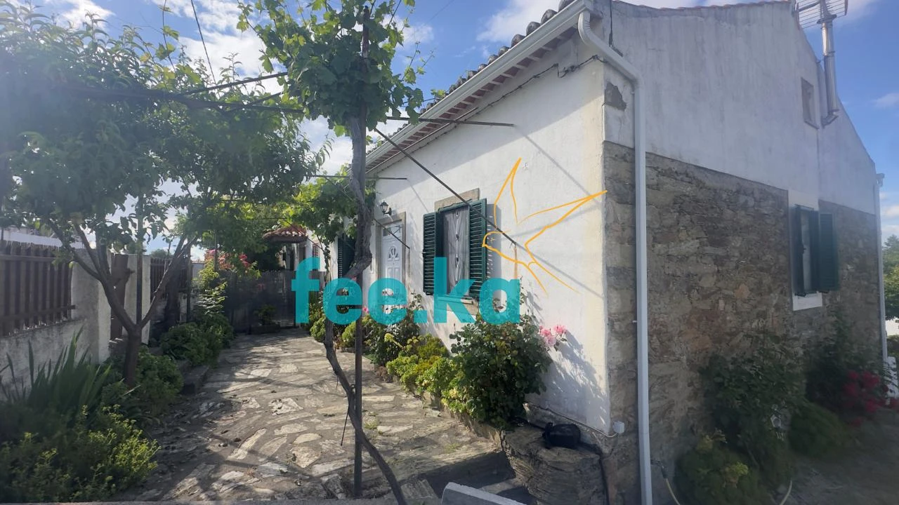 Moradia T3 para Venda em Benquerenças Foto 3
