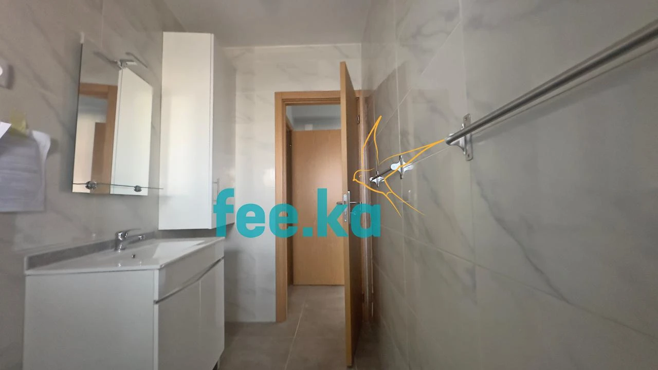 Apartamento T2 para Arrendamento em Castelo Branco Foto 21