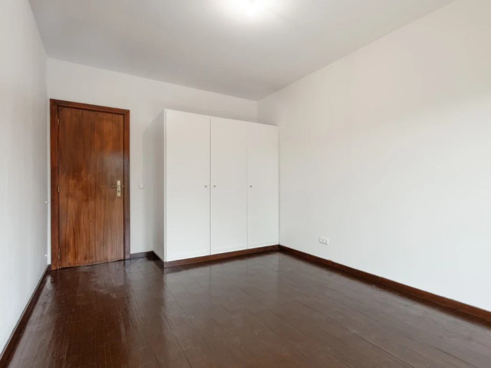 Moradia T3 para Venda em Currelos, Papízios e Sobral Foto 6