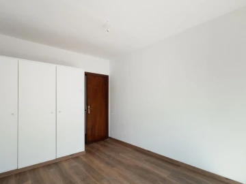 Moradia T3 para Venda em Currelos, Papízios e Sobral